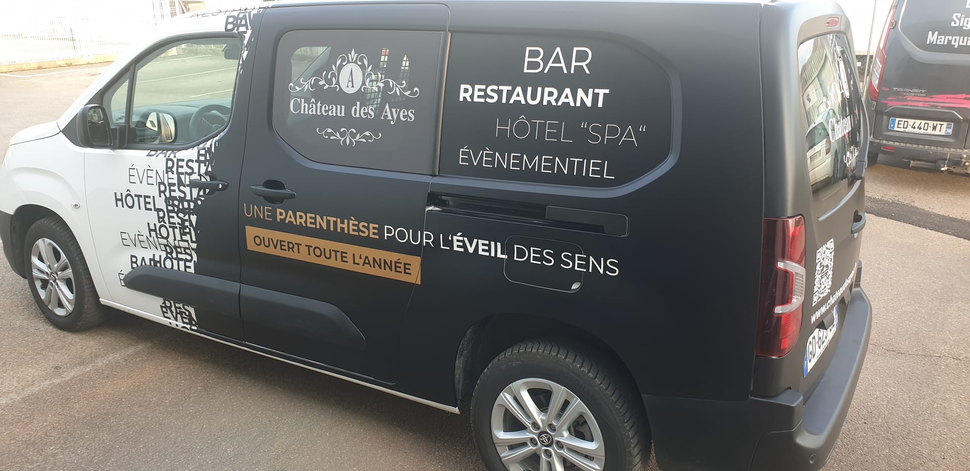 Covering total Château des Ayes